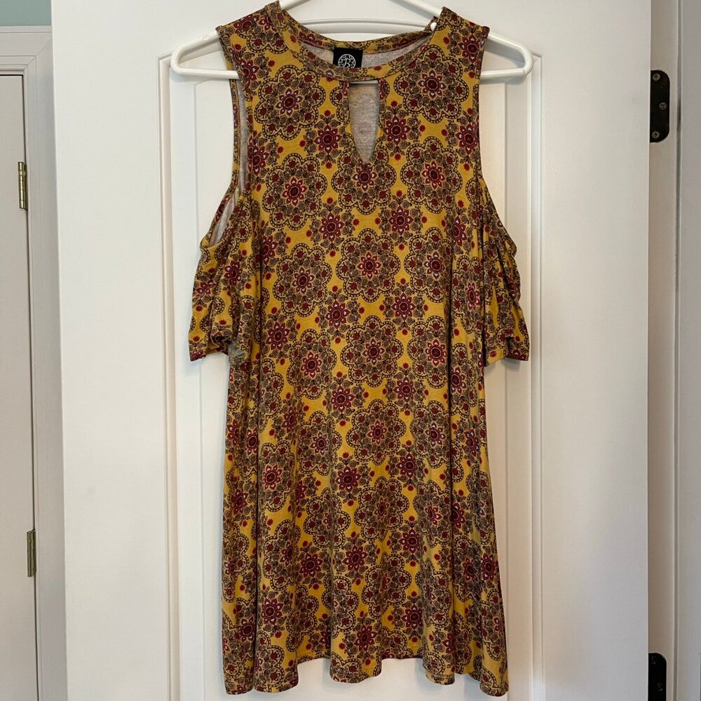 BOBEAU Cold Shoulder Flowy Top for Women Size XL